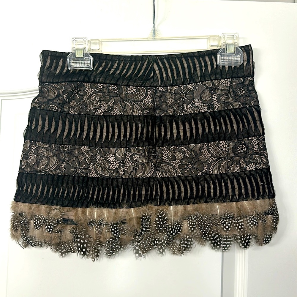 Bebe- Mini Skirt Lace & Feathers